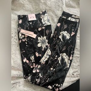 Victoria’s Secret Leggings sz 12